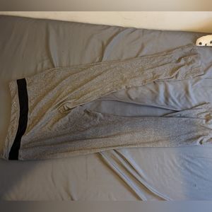 Gray leggings